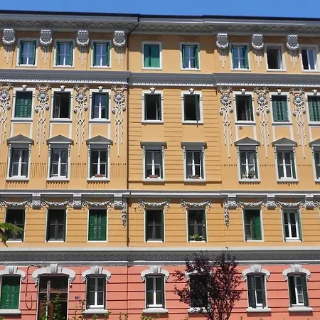 Cornelia Romana * Trieste